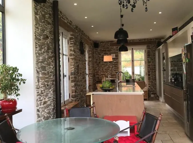 Santa Lucia * Pornic