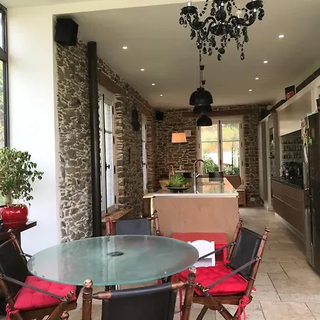 Santa Lucia * Pornic